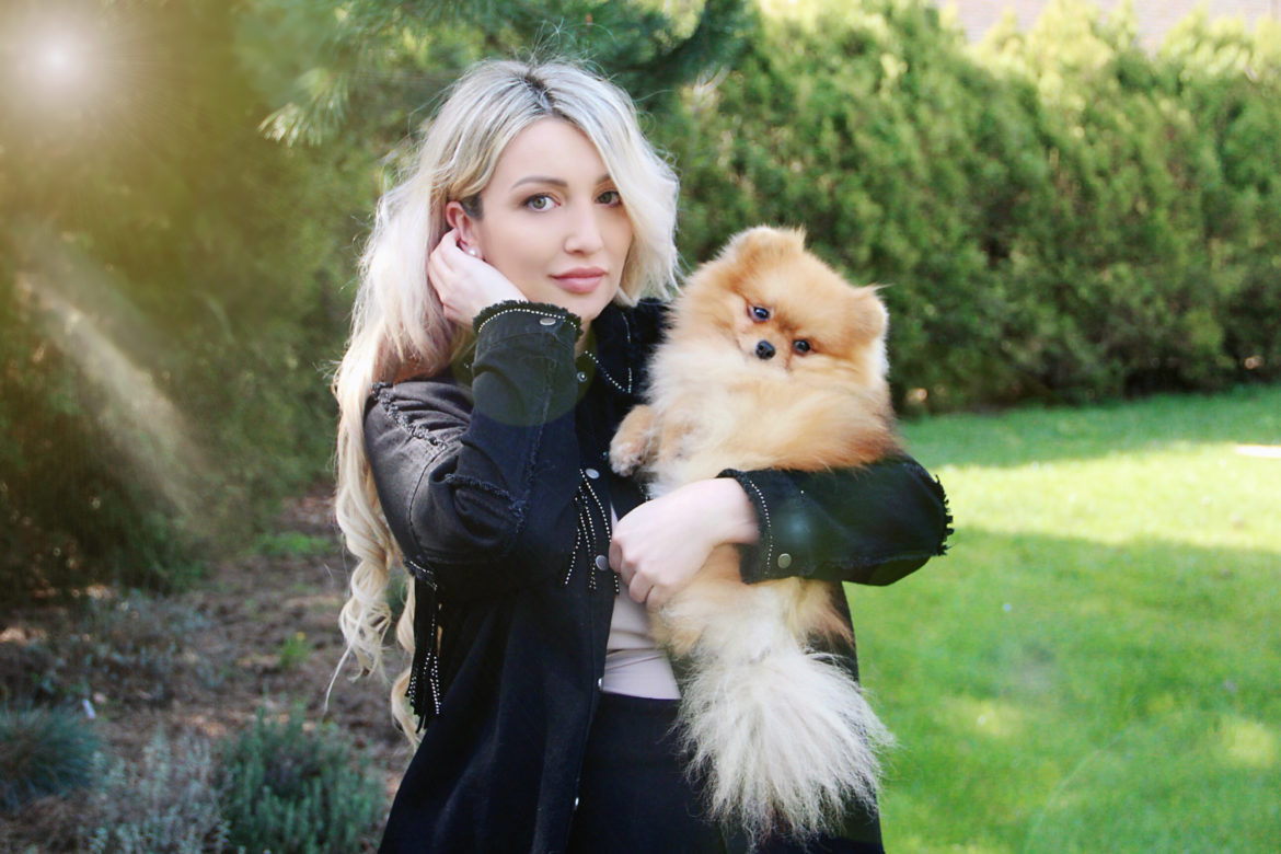 Blogerka Elizabeth Lore