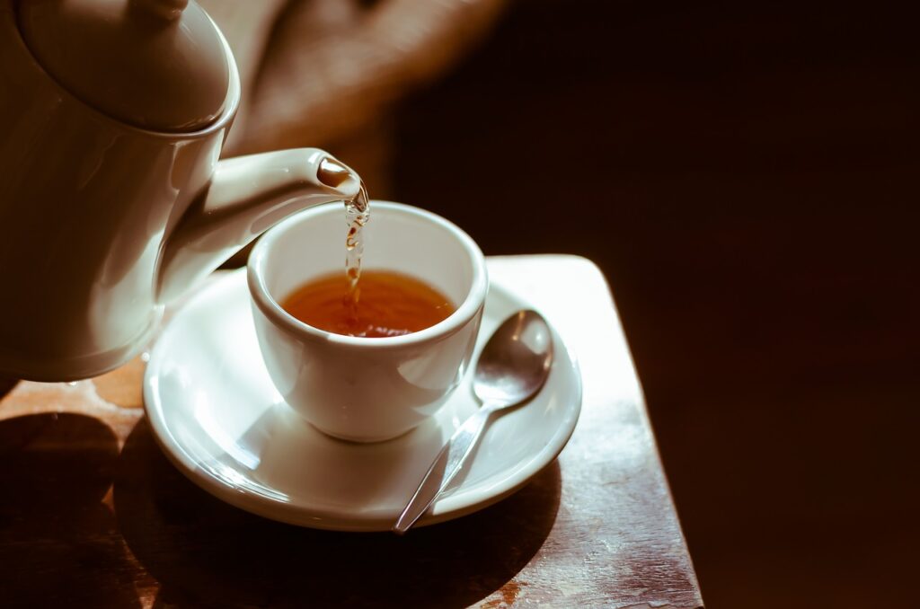 Na usnutí si uvařte šálek meduňkového čaje
