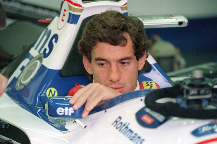 Závodník F1 Ayrton Senna